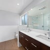 Photo 3: Shared bathroom 