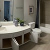 Photo 7: Shared bathroom for the 2 available rooms upstairs 
