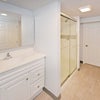 Photo 4: Private full bathroom 