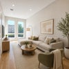 Photo 6: Livingroom area