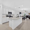 Photo 4: Kitchen