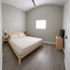 Photo 10: Small bedroom 2