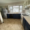 Photo 4: Kitchen