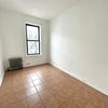 Photo 2: (advertised open room for rent)