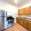 Photo 4: kitchen