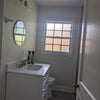 Photo 4: bathroom