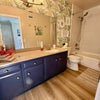 Photo 4: Roomy bathroom