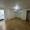 Photo 8: $900 185sqft