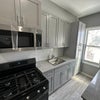 Photo 5: Kitchen