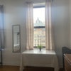 Photo 4: Bedroom