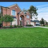 Photo 4: front of house