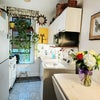 Photo 6: Eat-in Kitchen