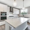 Photo 2: Kitchen