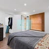 Photo 3: A single room 