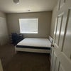 Photo 9: bedroom