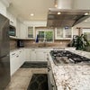 Photo 5: Kitchen