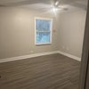 Photo 3: Room 1
