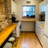 Photo 6: Kitchen
