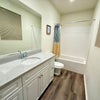 Photo 5: bathroom