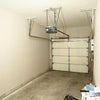 Photo 2: garage
