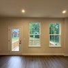Photo 4: dining space w/private outdoor space