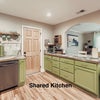 Photo 7: Kitchen