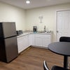 Photo 4: Kitchen
