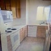 Photo 4: Kitchen