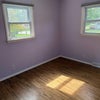 Photo 3: Sunny room for rent: Corner Room