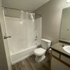 Photo 4: Private bathroom 