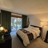 Photo 1: Bedroom