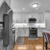 Photo 5: Kitchen