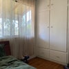 Photo 7: middle room (3)