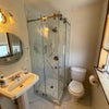 Photo 4: Bathroom