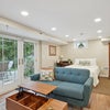 Photo 2: Furnished Studio
