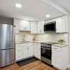 Photo 4: Full well-equipped kitchen