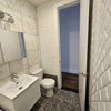 Photo 4: Full bath