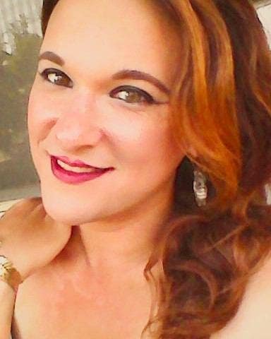 Female looking for a room in South Gate now Main Photo