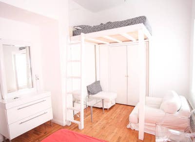Sunny Room In Clinton Hill Loft  Main Photo