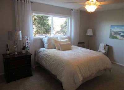 Looking for a F Roommate $1000 Utilities Included  Main Photo