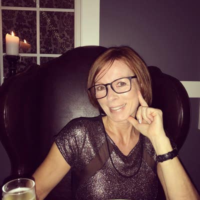 URGENT - Lady Looking For Private Room Main Photo