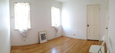 2 bedrooms available in 3B2B house in El Sereno Main Photo
