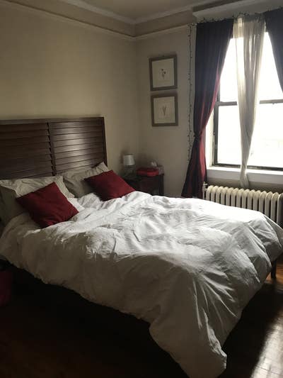 $1275 Large Clean Room/Views from Bed Rm.W Main Photo