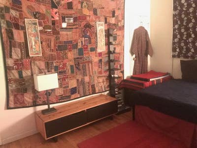 Great Artist's Harlem Apartment Main Photo