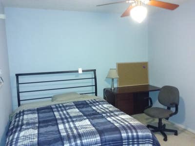Furnished Rm Walkin Closet, Near Domain, Util Incl Main Photo