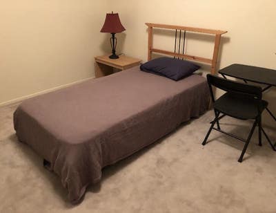 Quiet and Cozy Main Photo