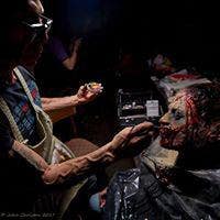 Looking for room or room share Main Photo