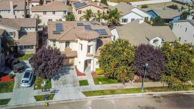 Large furnished Bedroom Main Photo