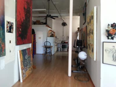Artist Loft , Private Large  Size  Room,  Main Photo