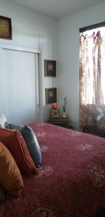 Room for rent in new luxury condo community   Main Photo